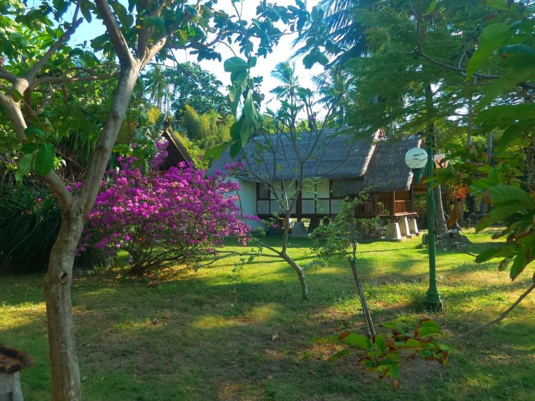 Ary'S Lagoon Bungalow & Hotel Karimunjawa Zewnętrze zdjęcie